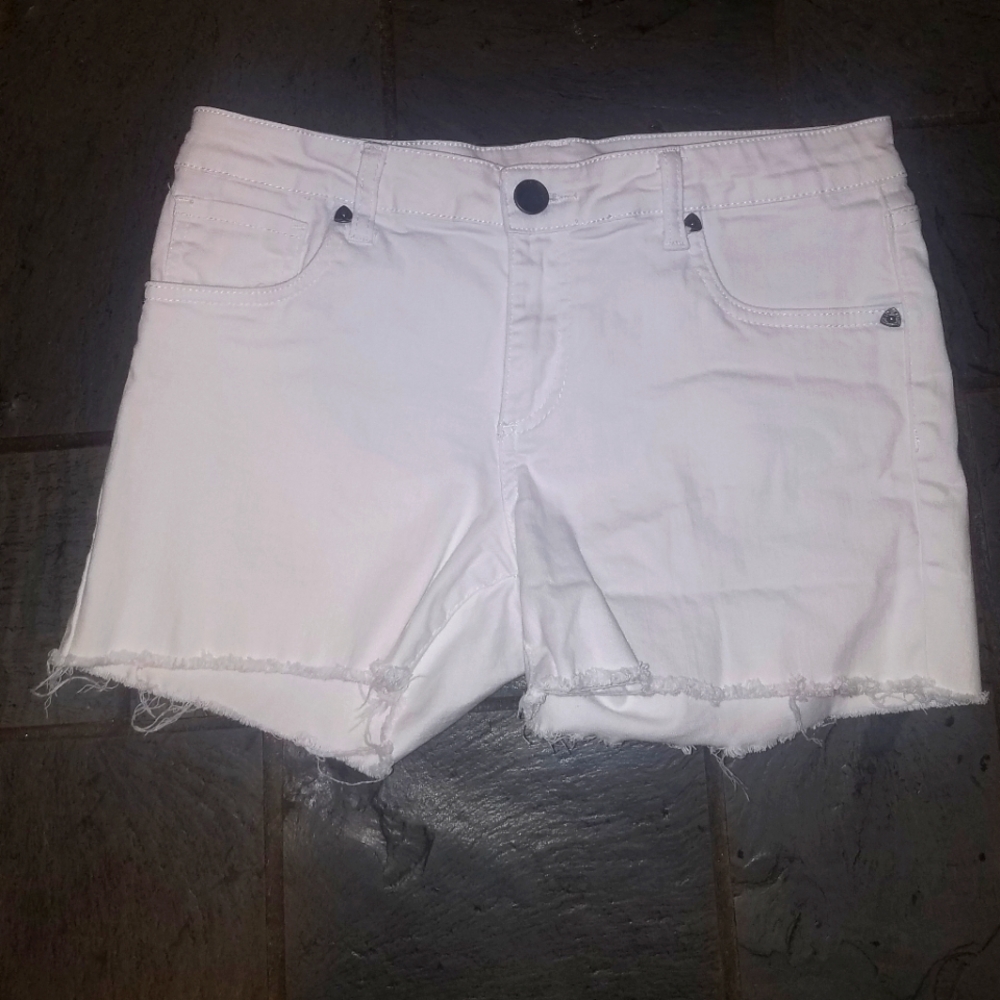 Kut from the Kloth white denim shorts.
